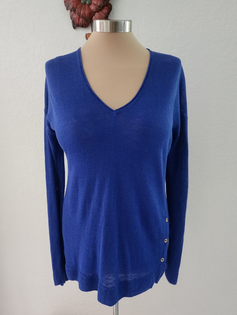 LILLY PULITZER | Blue V-Neck Long Sleeve Sweater